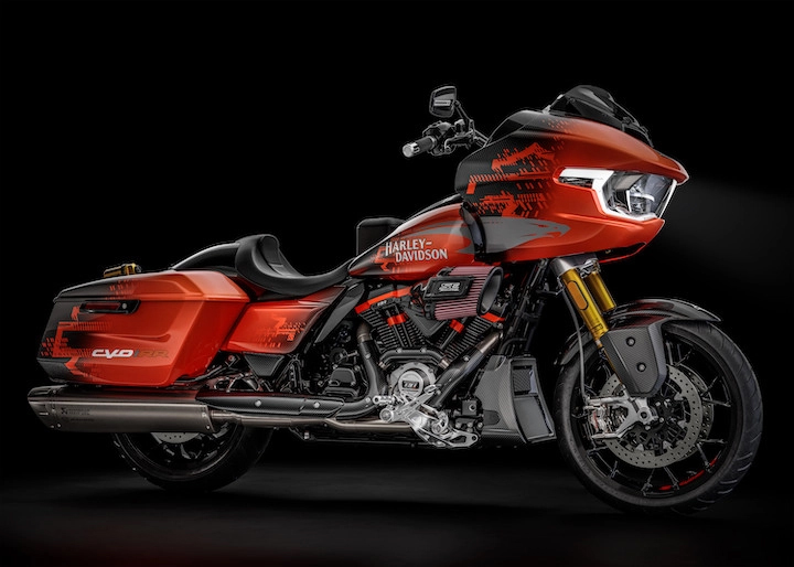Harley-Davidson построит 131 специальную модель CVO Road Glide RR bagger